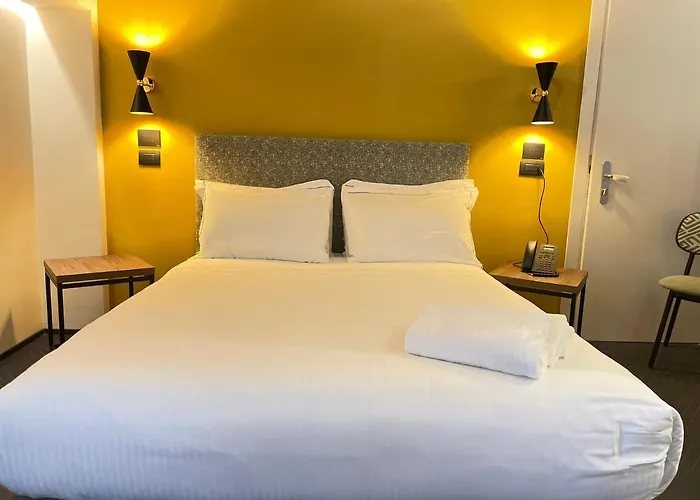 בית הארחה Passpartout Boutique Palace 4*