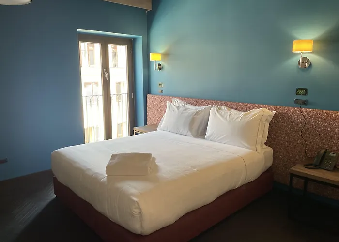 בית הארחה Passpartout Boutique Palace